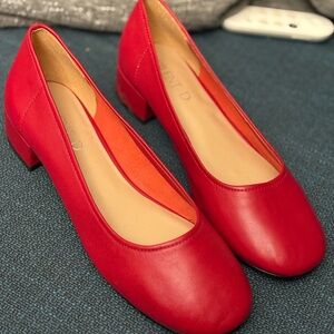 Silent D Annabelle Heels - BRAND NEW